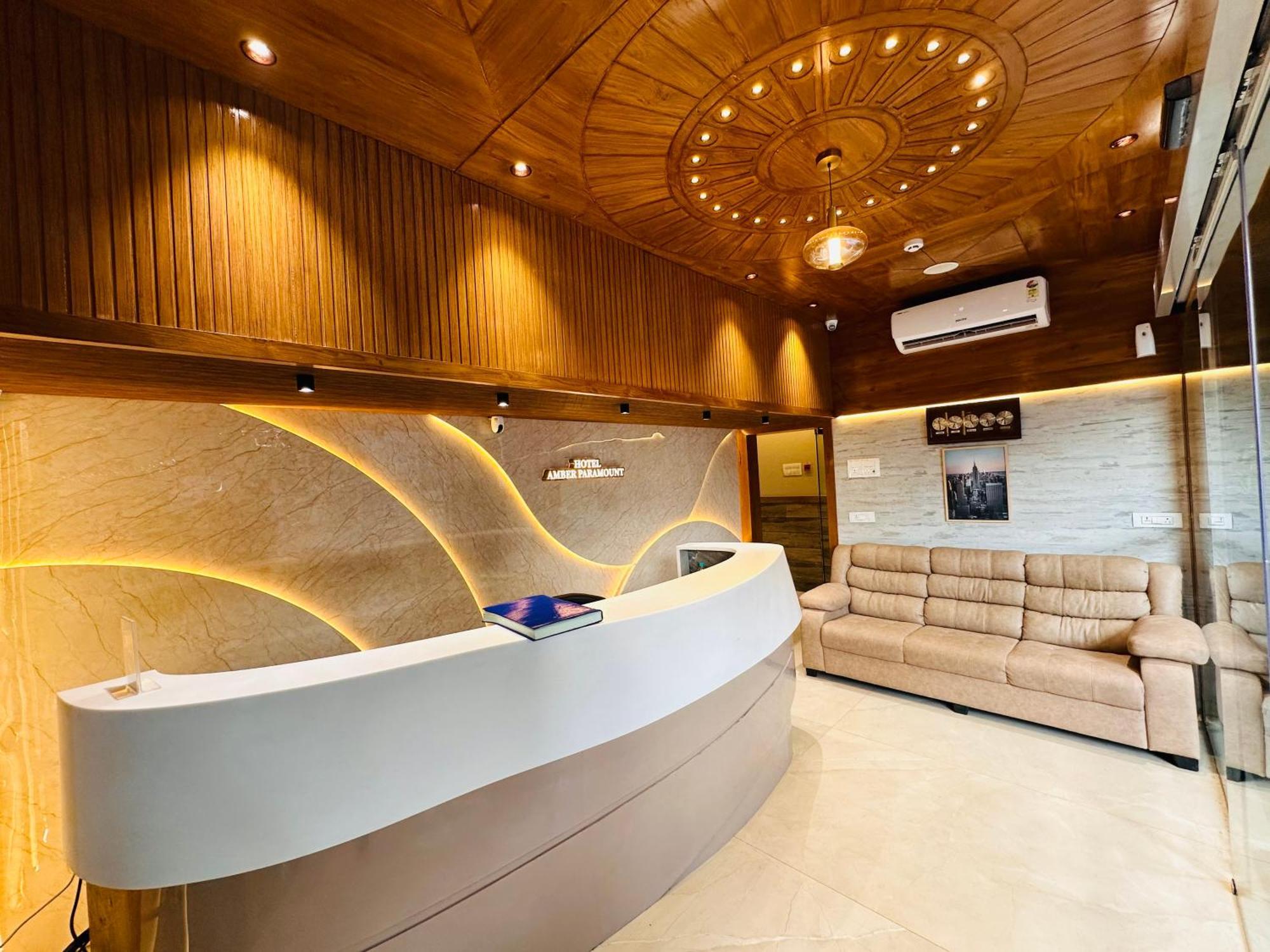 Hotel Amber Paramount Mumbai Exterior photo